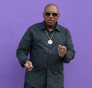 R&B/Soul singer Darrell Kelley released “Gun Reform”